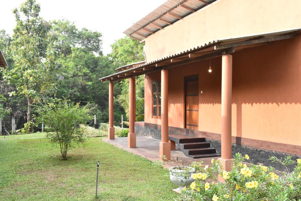 Nil Bawana Nature Resort Udawalawe Ngoại thất bức ảnh